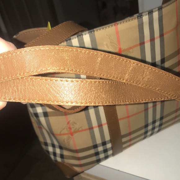 AUTHENTIC VINTAGE BURBERRY TOTE - Picture 14 of 16